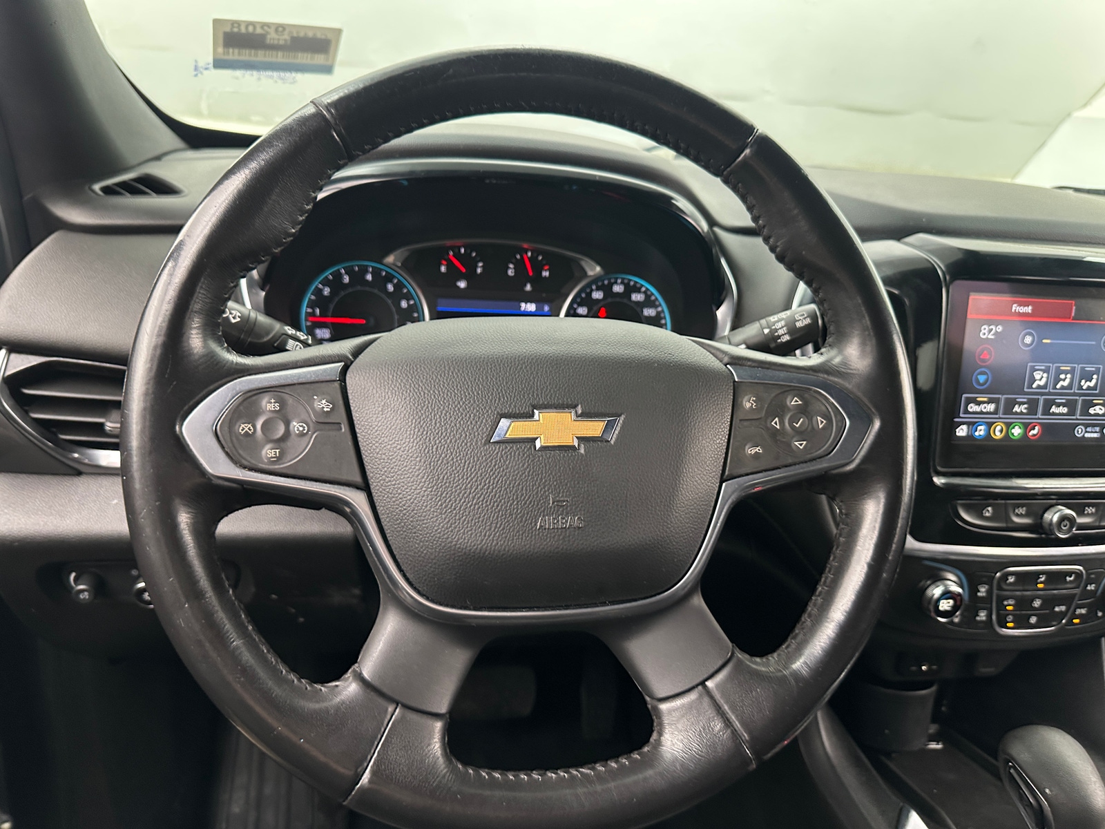 Thumbnail: 2022 Chevrolet Traverse - 5