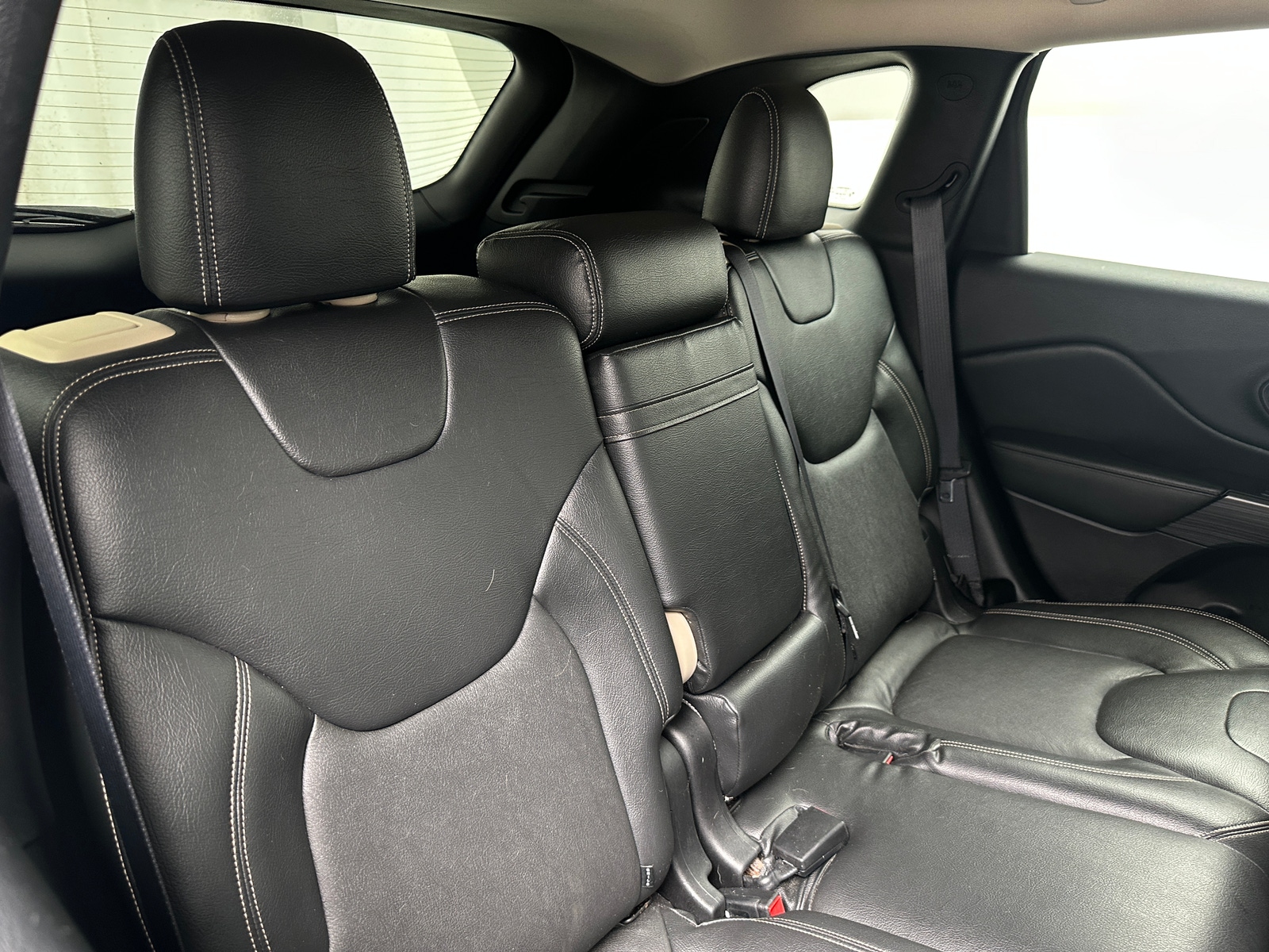 Thumbnail: 2016 Jeep Cherokee - 6