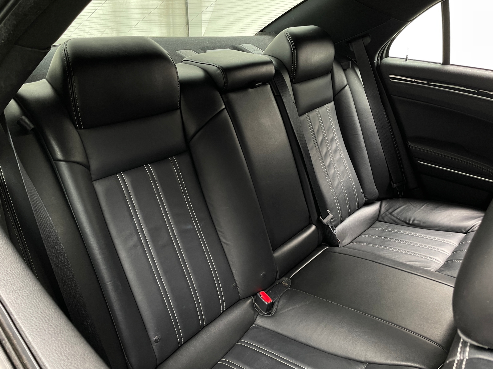 Thumbnail: 2018 Chrysler 300 - 5