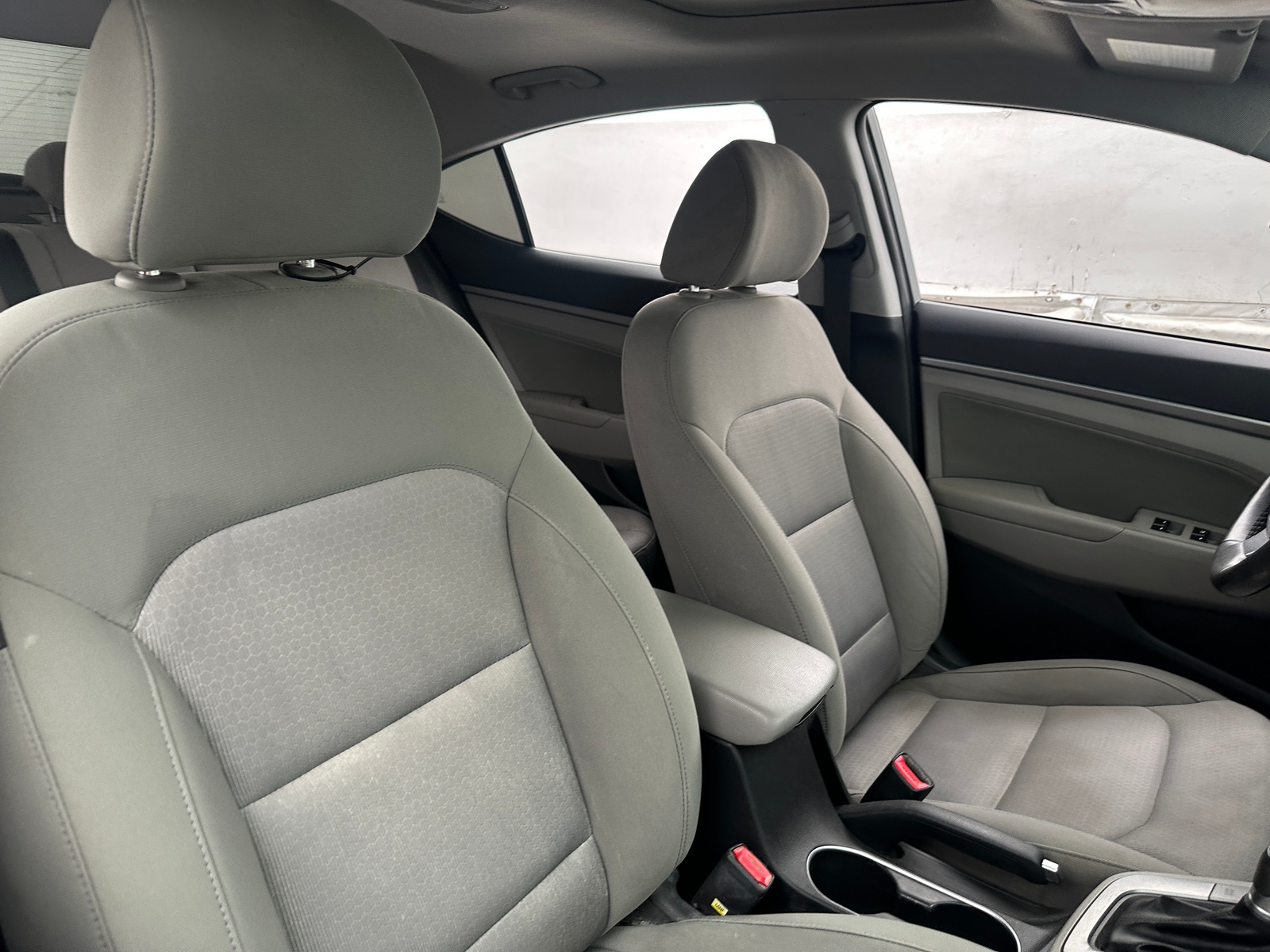 Thumbnail: 2018 Hyundai Elantra - 2