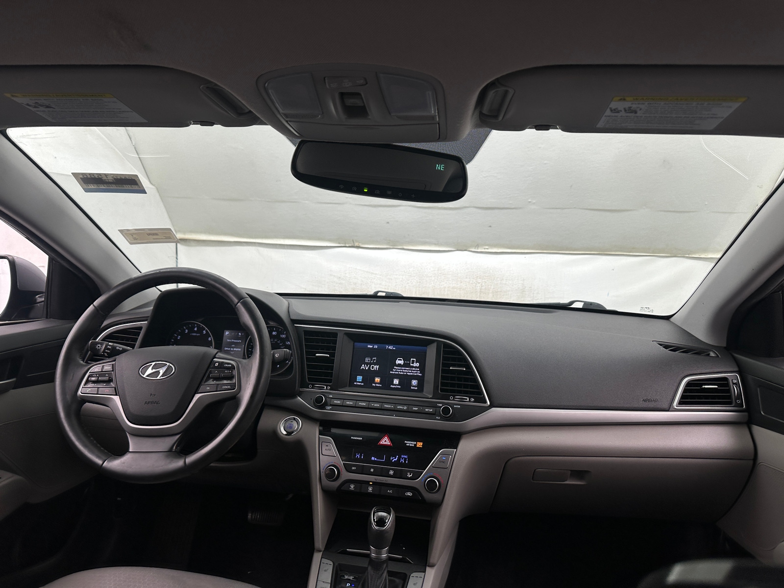 Thumbnail: 2018 Hyundai Elantra - 3