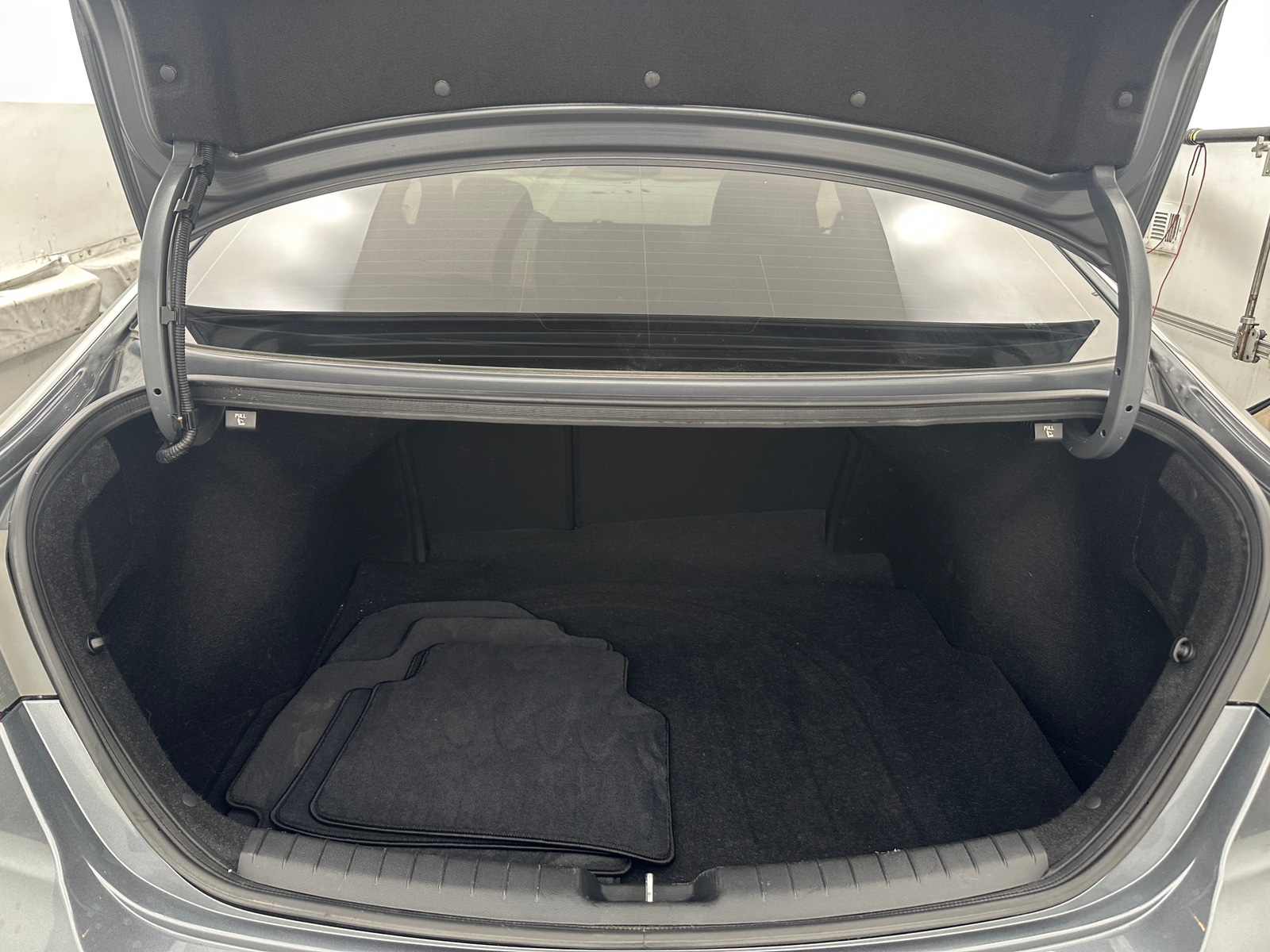 Thumbnail: 2018 Hyundai Elantra - 7