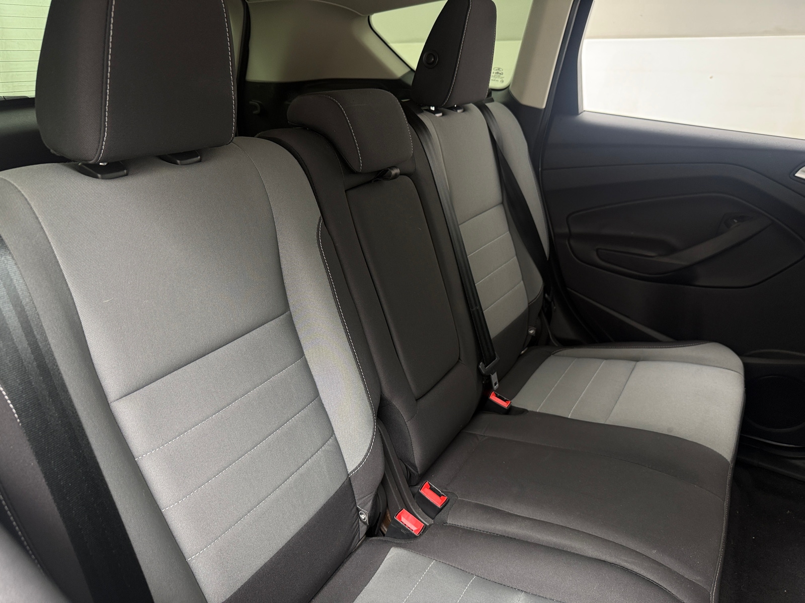 Thumbnail: 2016 Ford Escape - 6