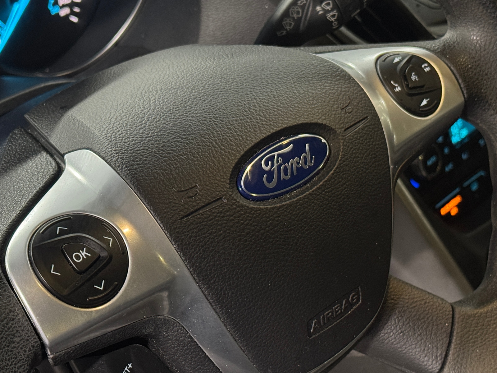 Thumbnail: 2016 Ford Escape - 5