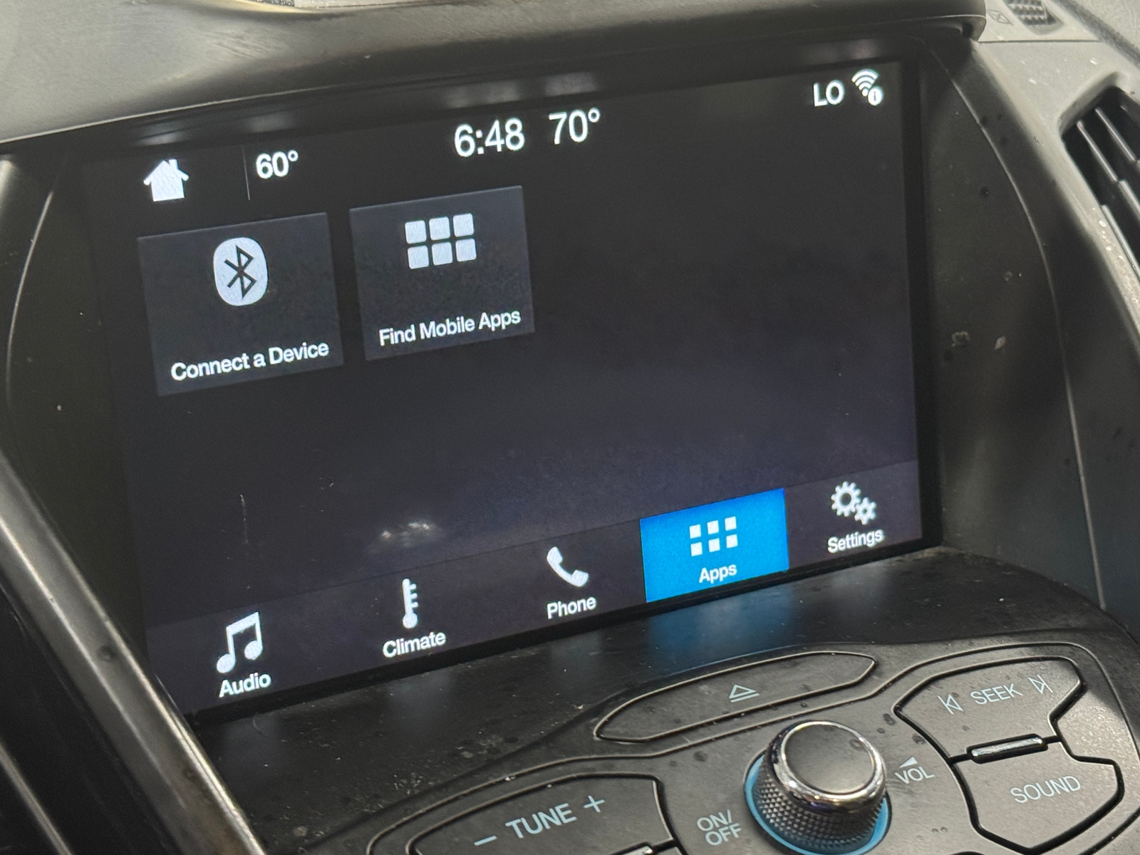 Thumbnail: 2016 Ford Escape - 4