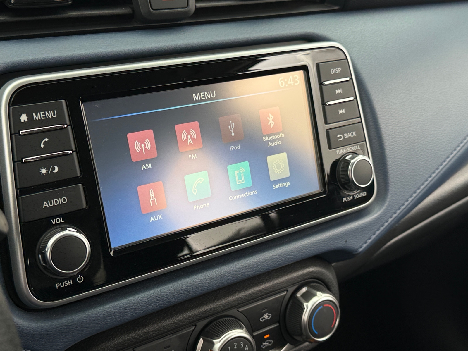 Thumbnail: 2025 Nissan Versa - 4