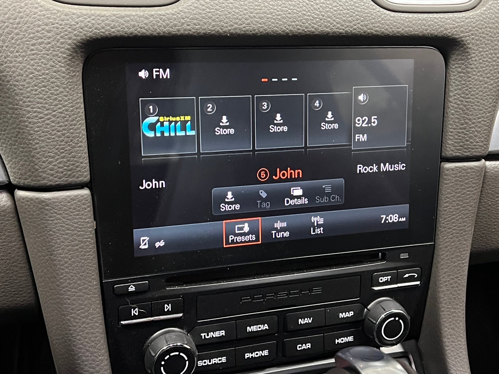 Thumbnail: 2018 Porsche 718 Cayman - 2