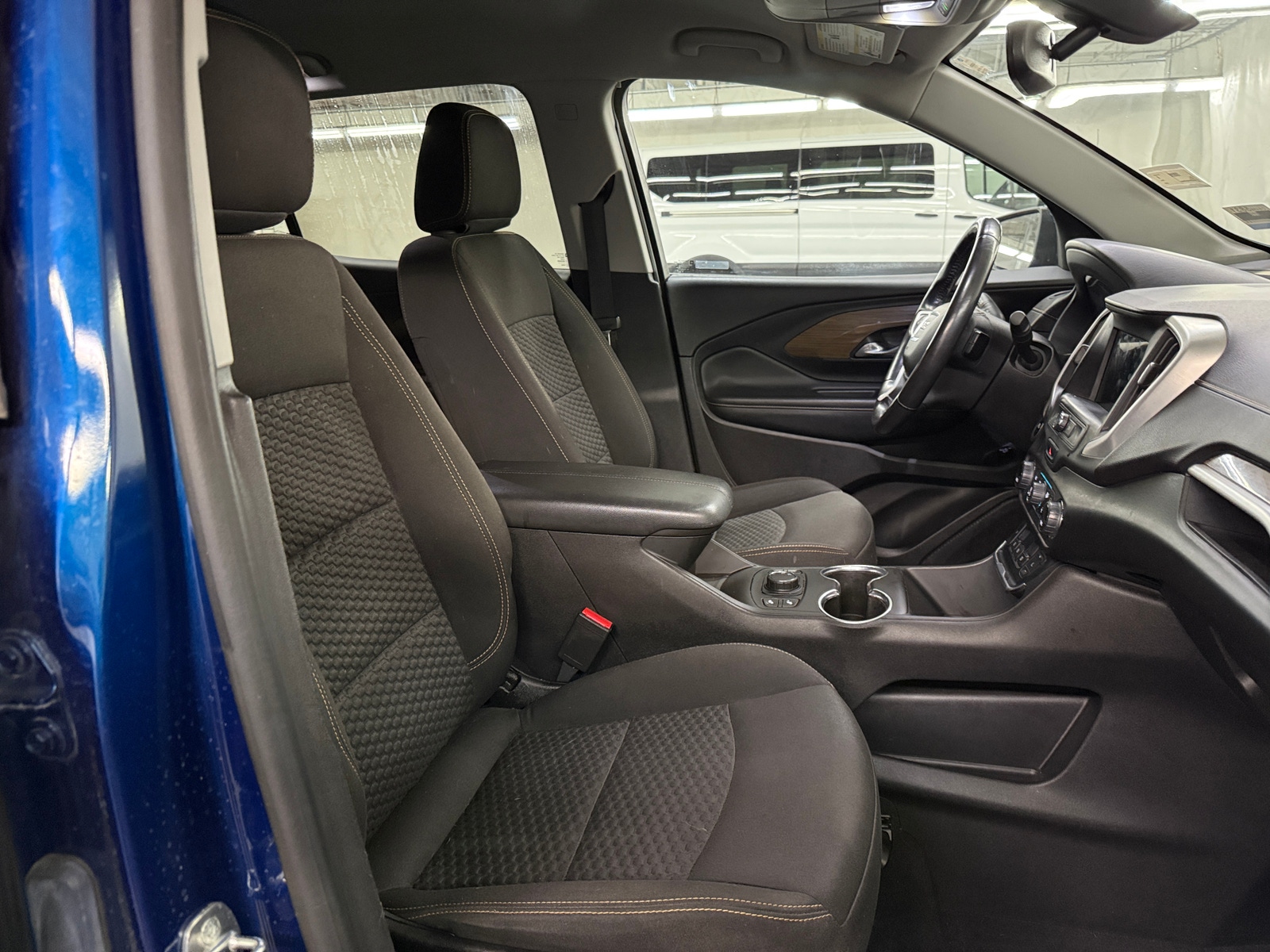 Thumbnail: 2019 GMC Terrain - 2