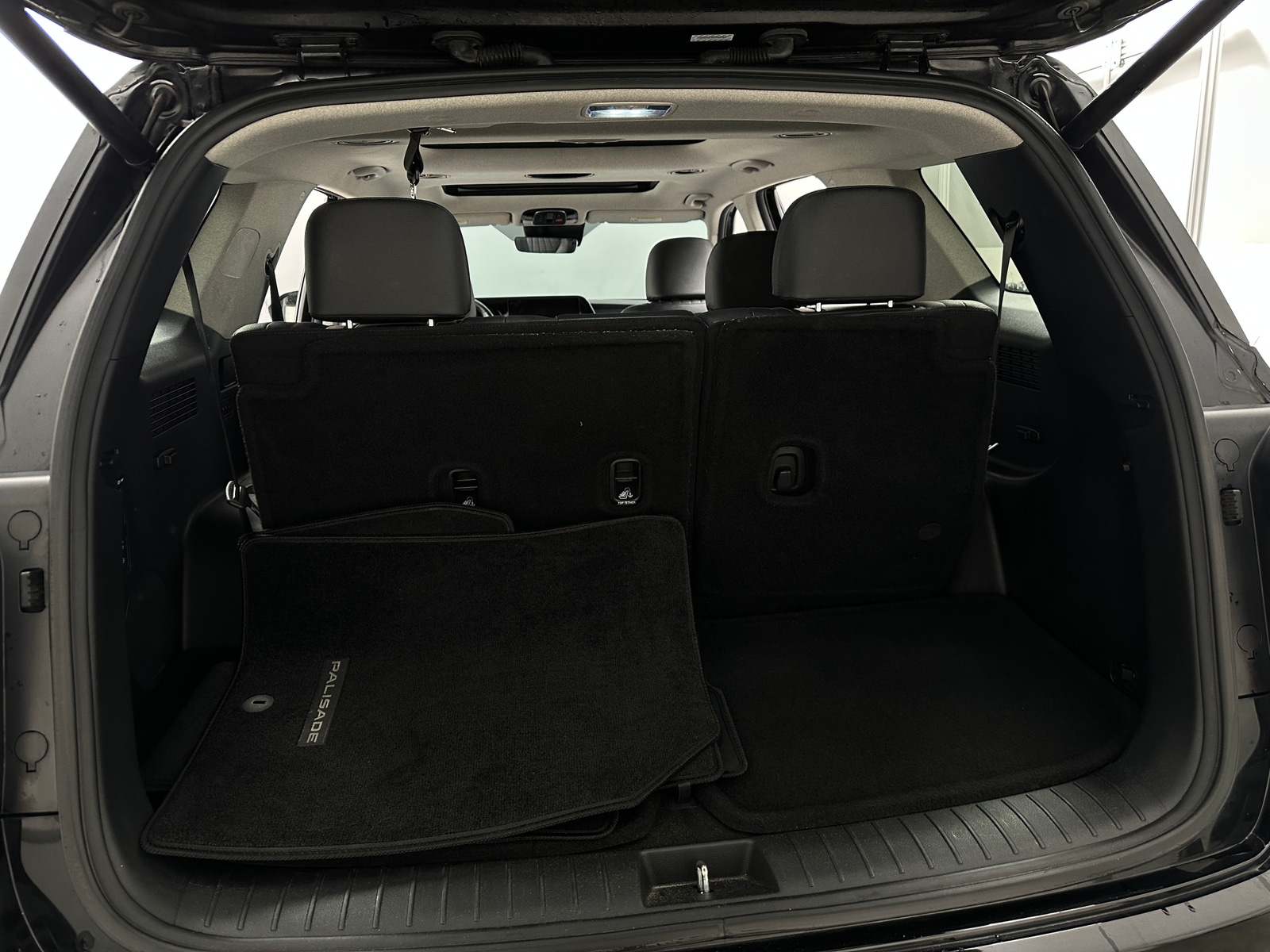 Thumbnail: 2023 Hyundai Palisade - 6