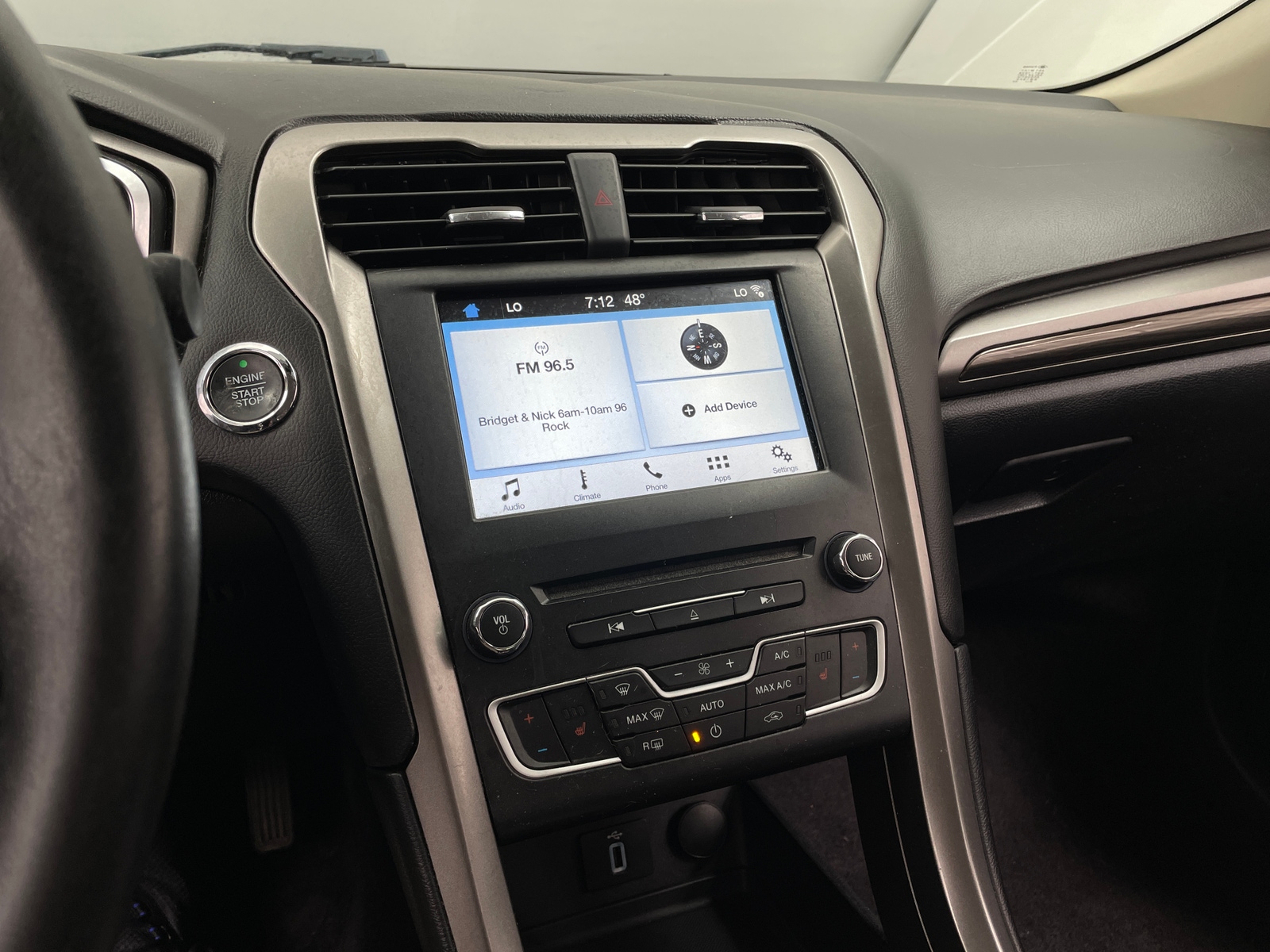 Thumbnail: 2017 Ford Fusion - 3