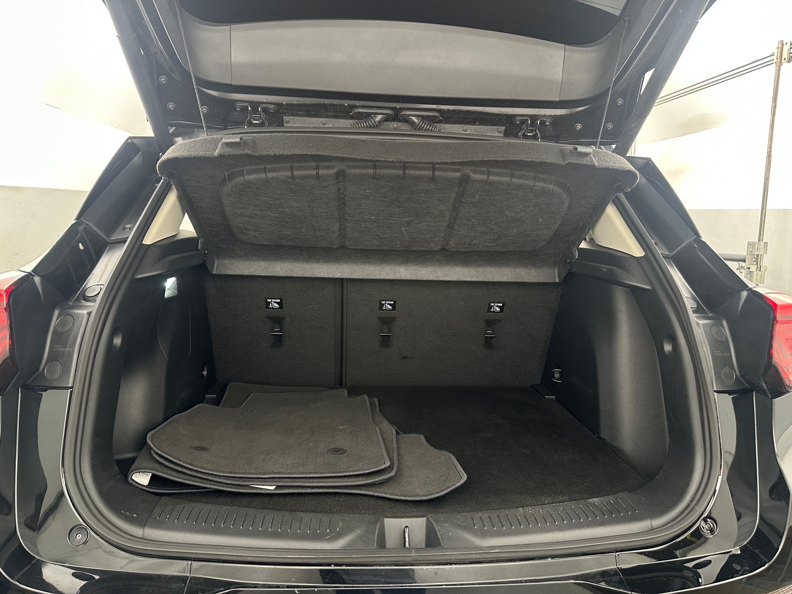 Thumbnail: 2025 Buick Encore GX - 6