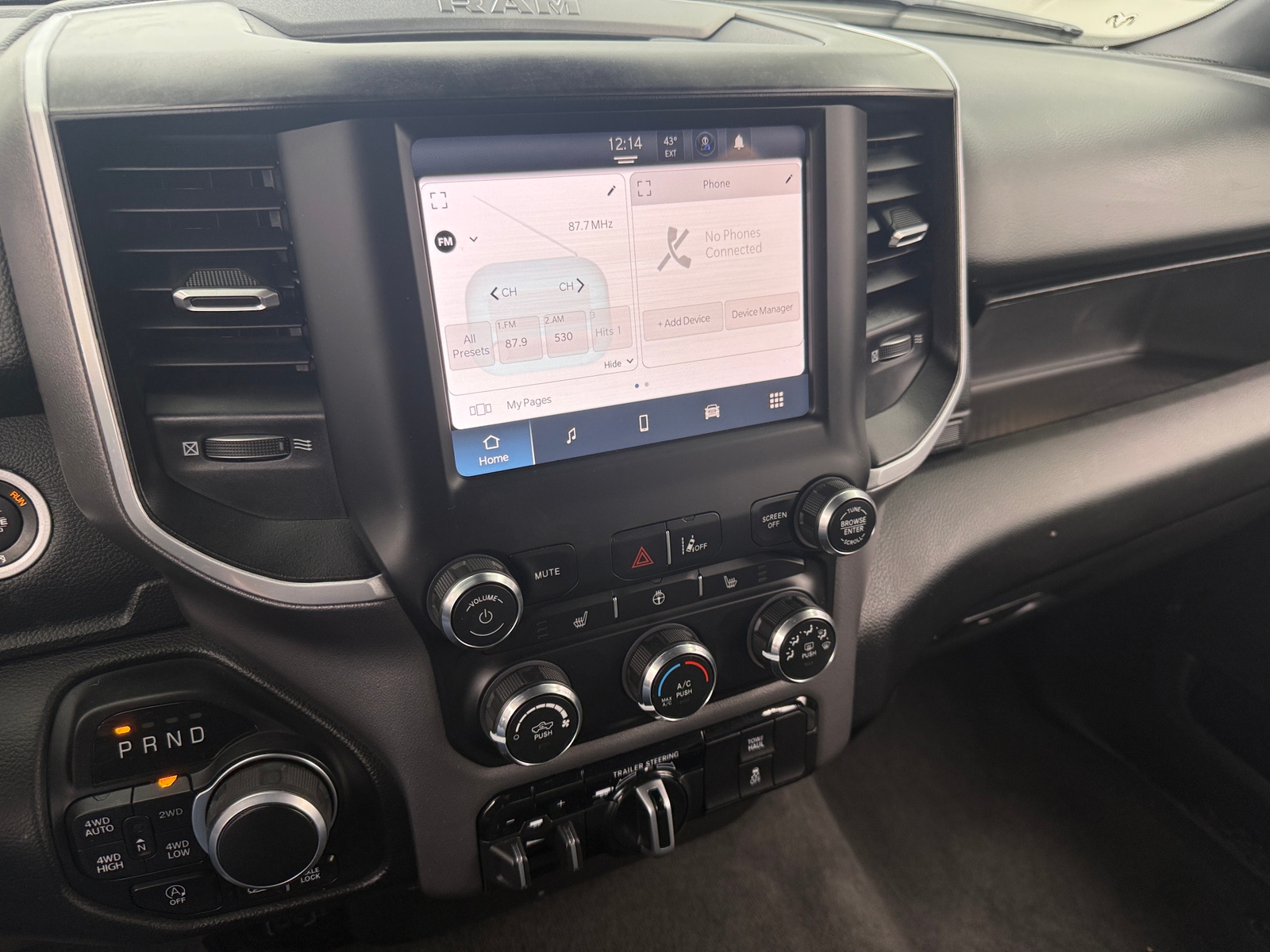 Thumbnail: 2023 RAM 1500 - 4