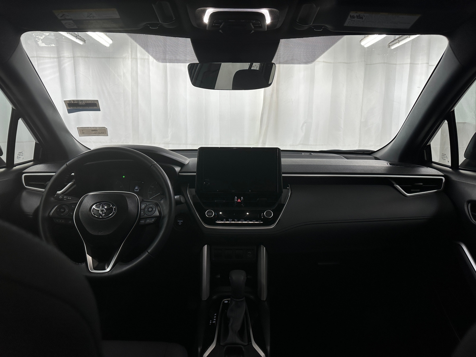 Thumbnail: 2025 Toyota Corolla Cross - 3