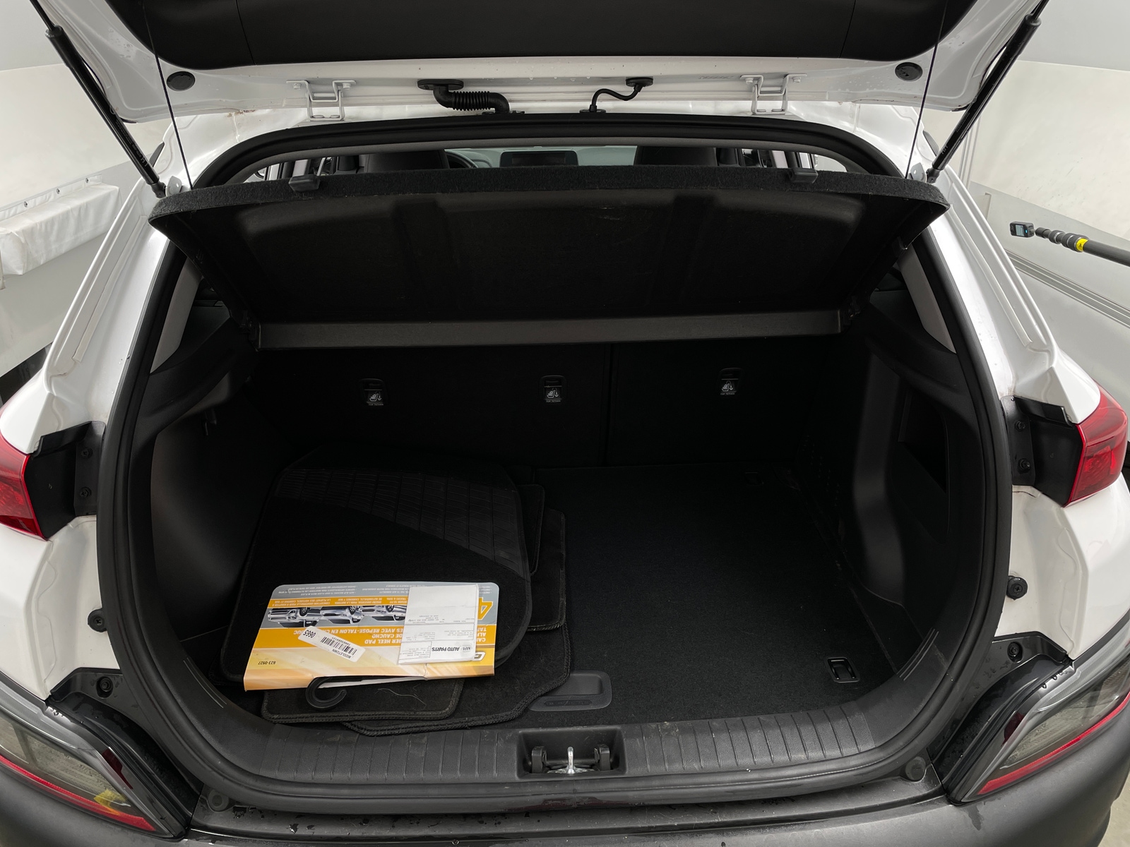 Thumbnail: 2022 Hyundai Kona - 7