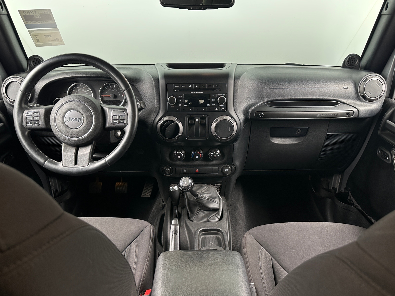 Thumbnail: 2013 Jeep Wrangler - 3