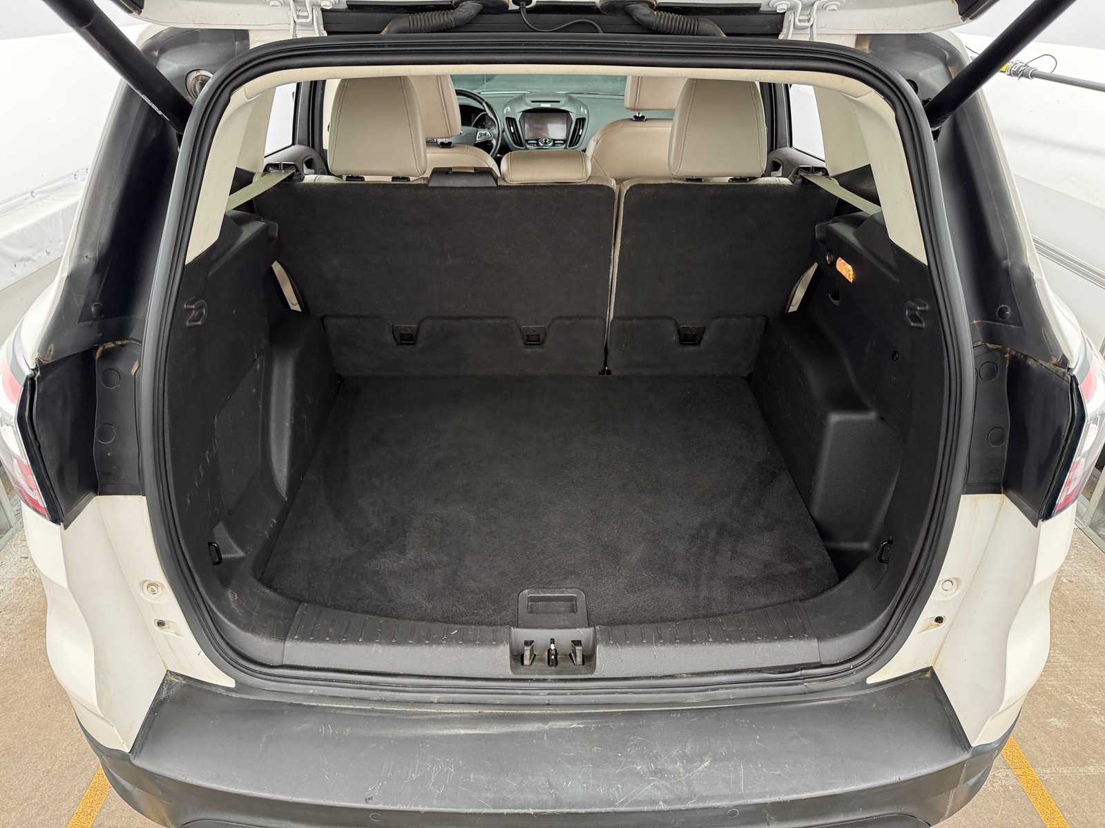 Thumbnail: 2017 Ford Escape - 6