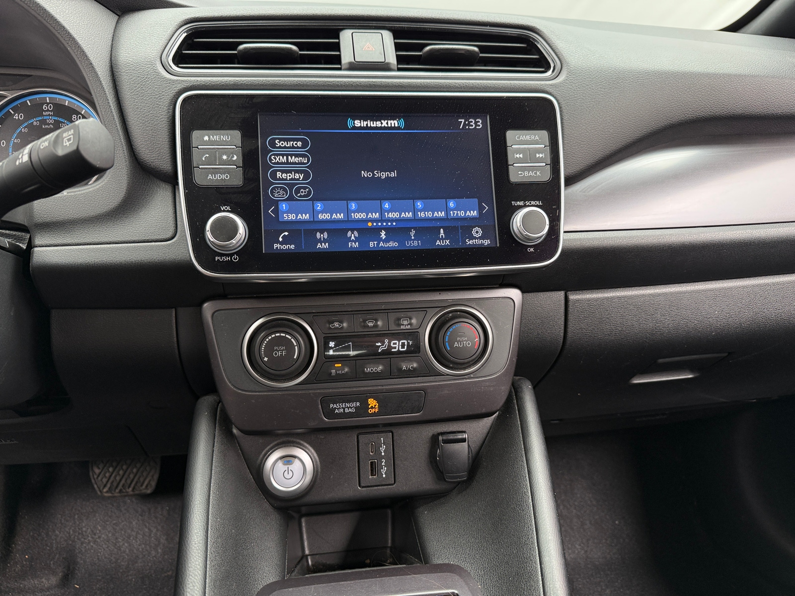 Thumbnail: 2023 Nissan Leaf - 4