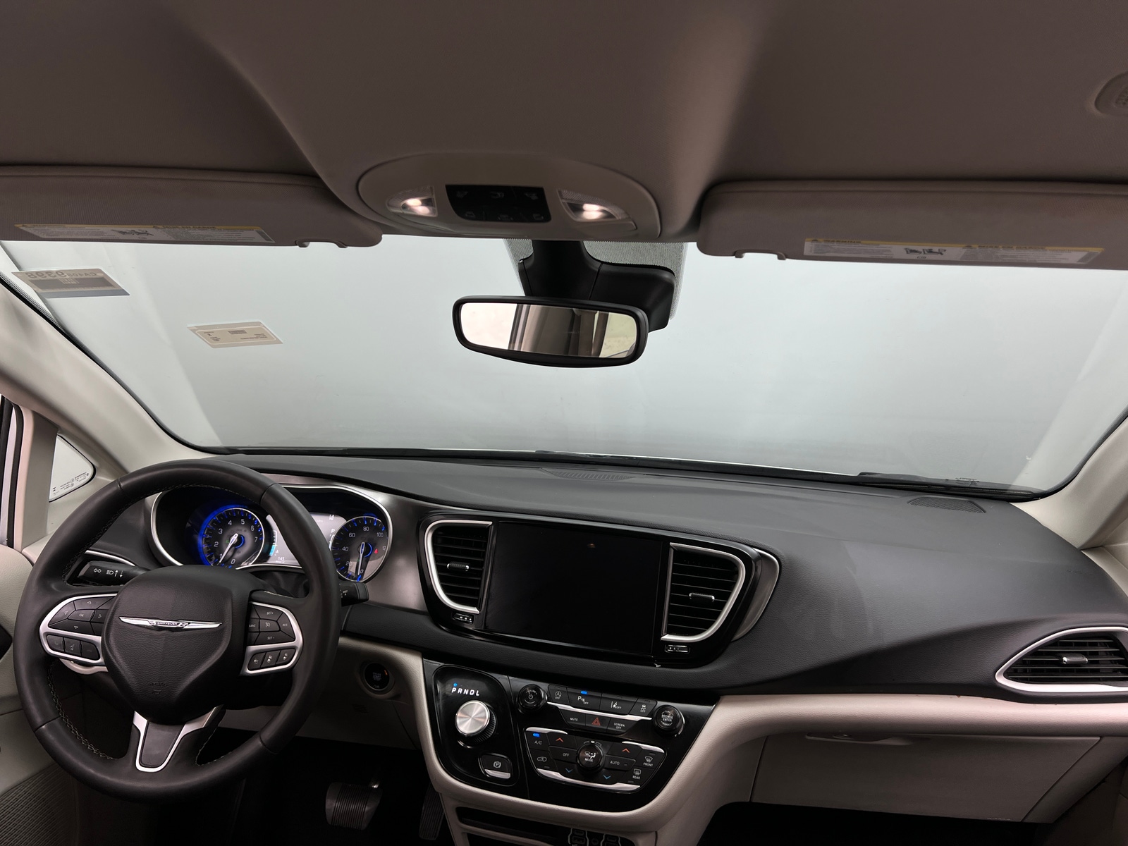 Thumbnail: 2024 Chrysler Pacifica - 2