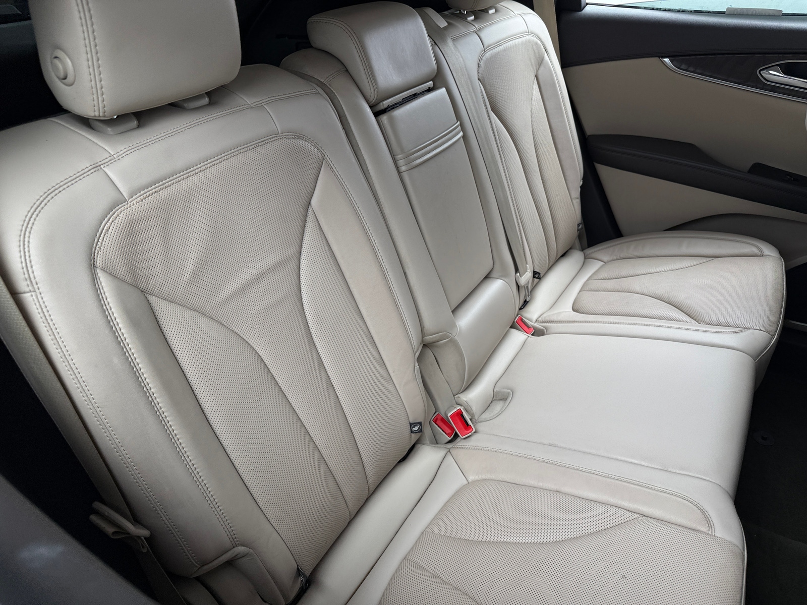 Thumbnail: 2019 Lincoln Nautilus - 5