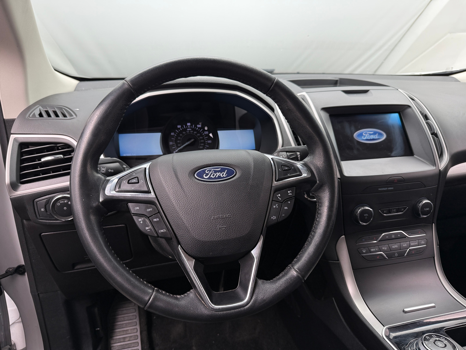Thumbnail: 2020 Ford Edge - 4