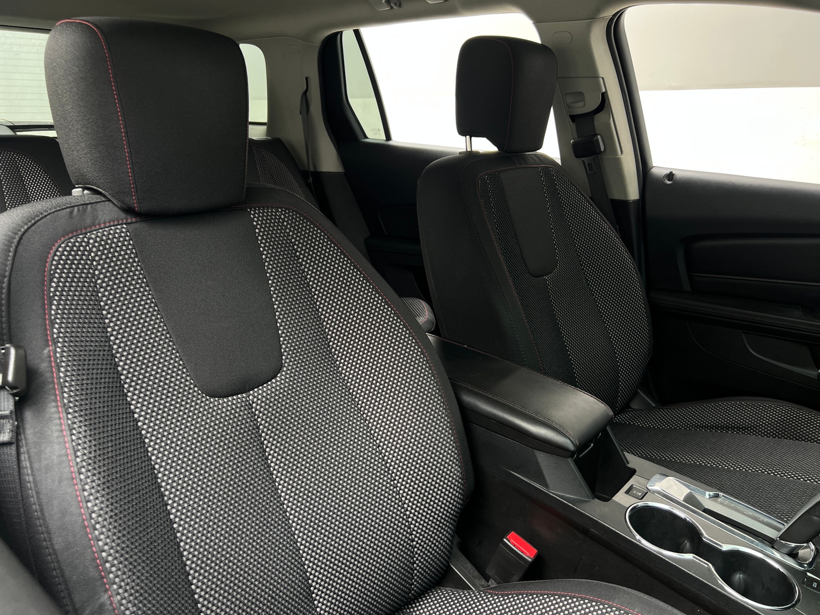 Thumbnail: 2015 GMC Terrain - 2