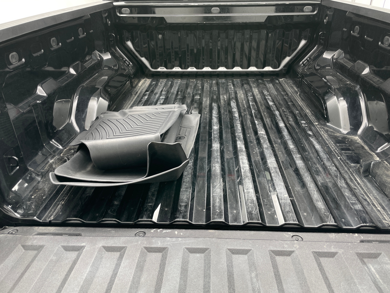 Thumbnail: 2024 Chevrolet Colorado - 7