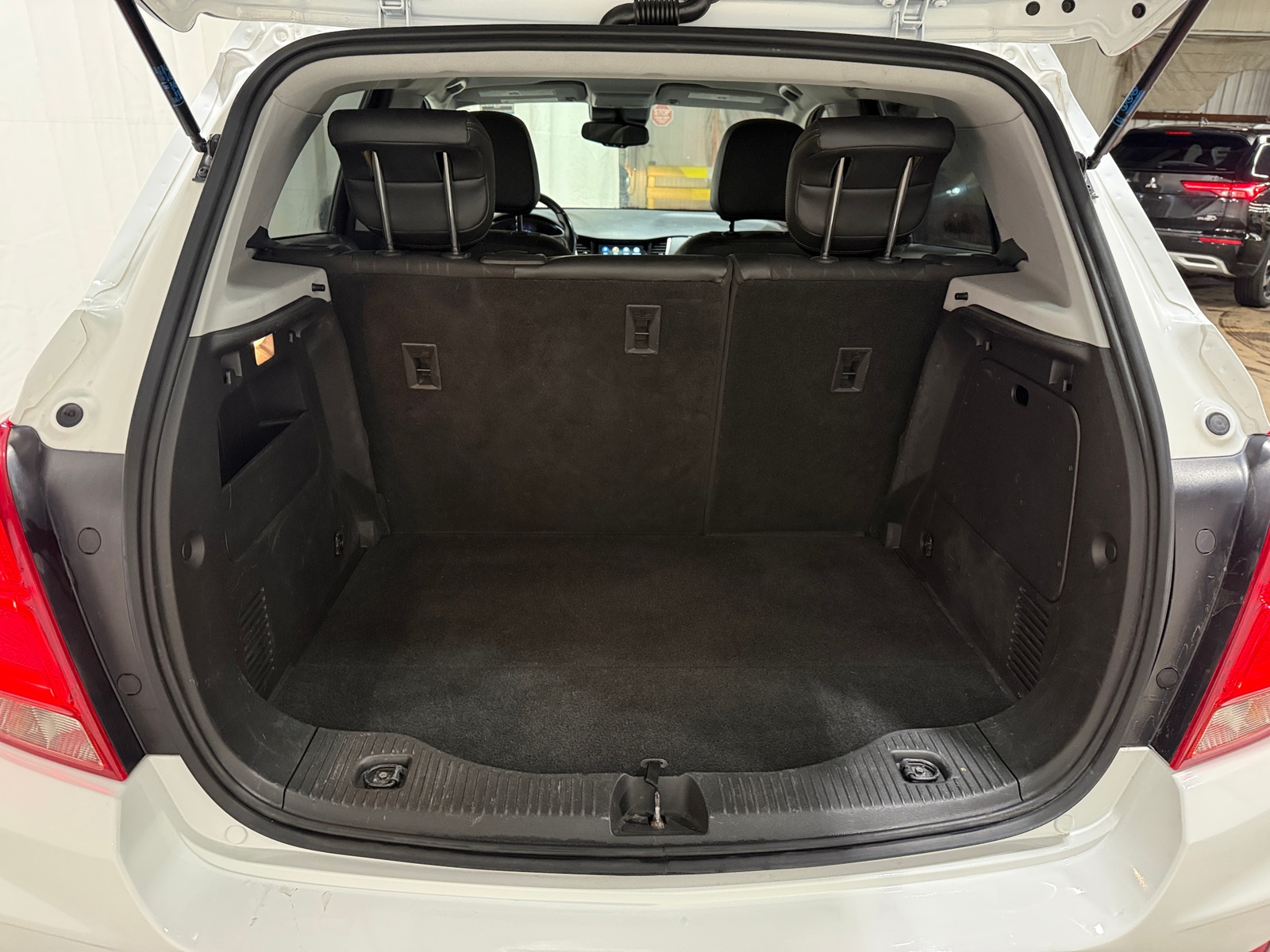 Thumbnail: 2019 Chevrolet Trax - 7