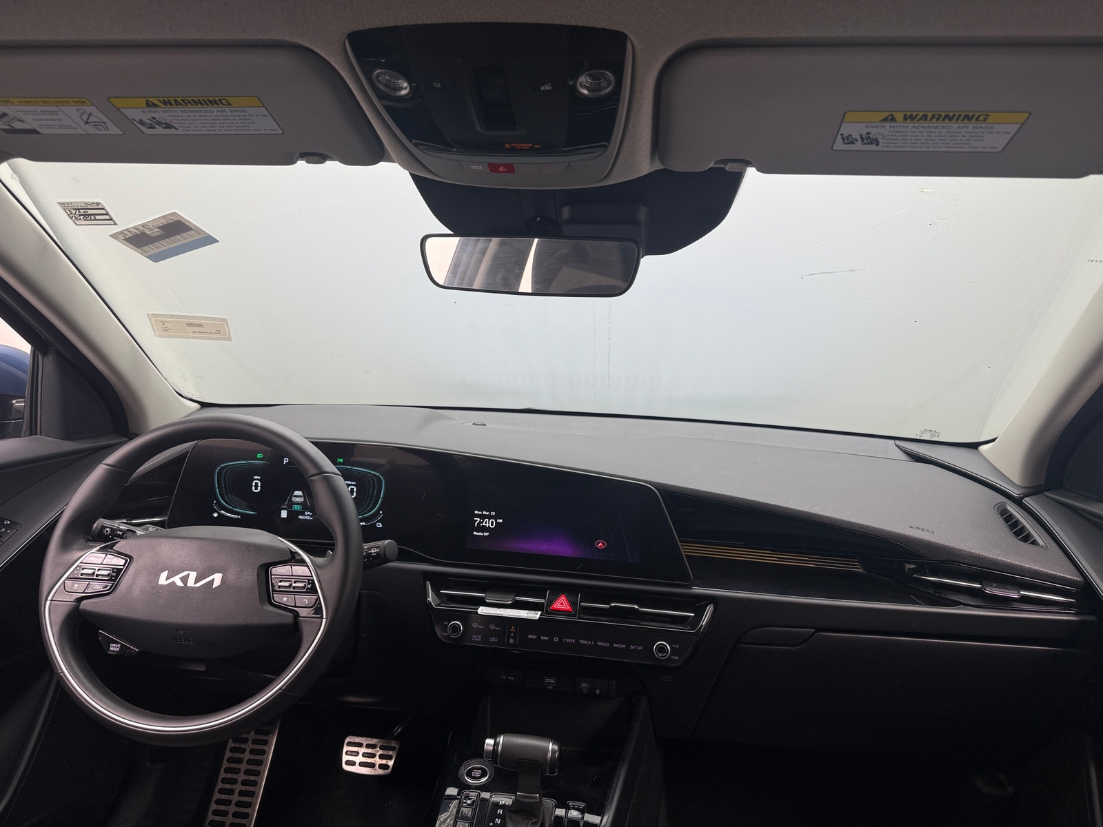 Thumbnail: 2023 Kia Niro - 2