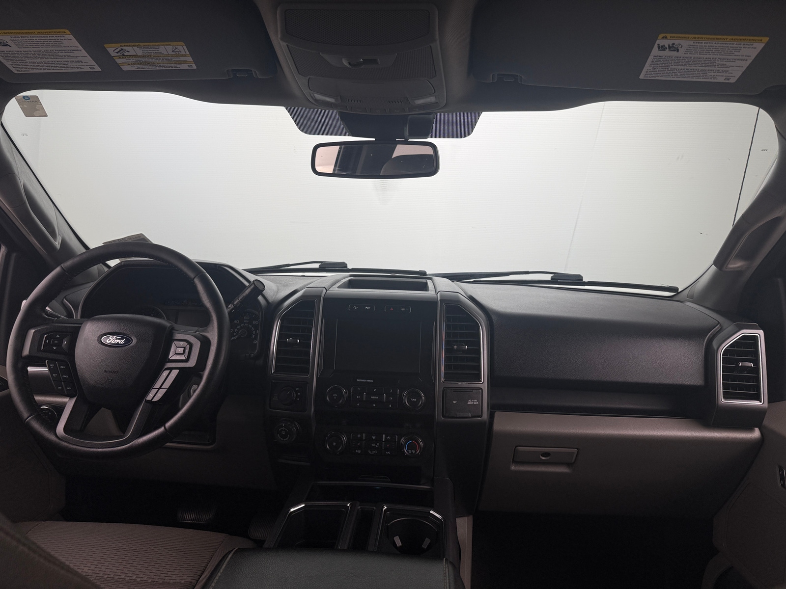 Thumbnail: 2020 Ford Econoline - 3