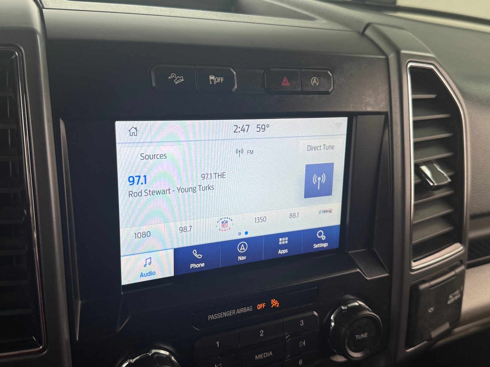 Thumbnail: 2020 Ford Econoline - 4