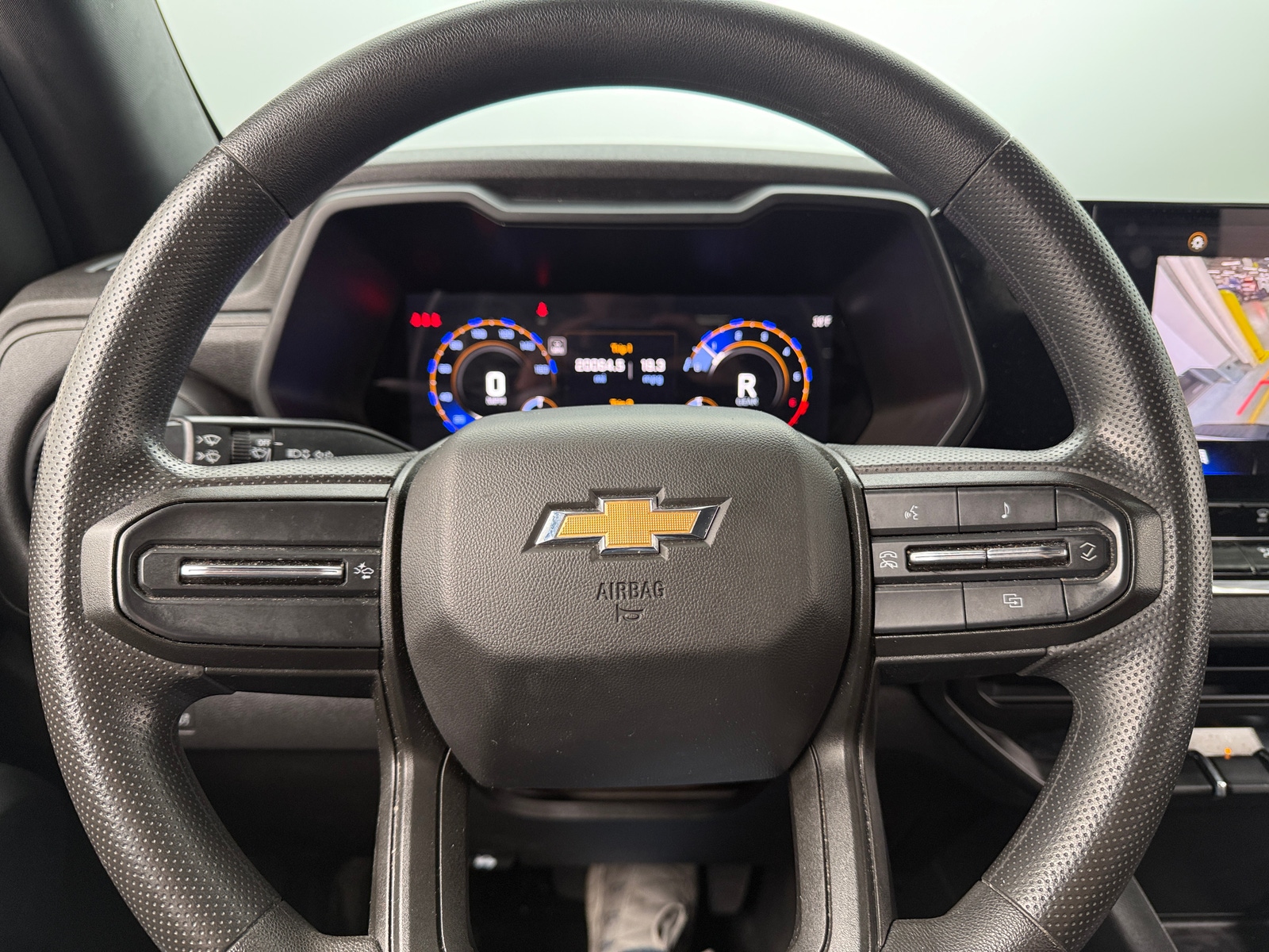 Thumbnail: 2024 Chevrolet Colorado - 5