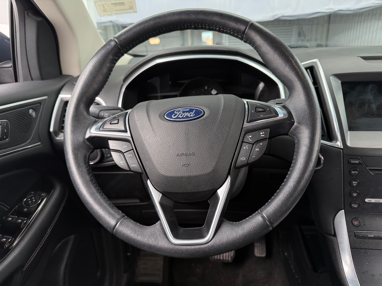 Thumbnail: 2019 Ford Edge - 4