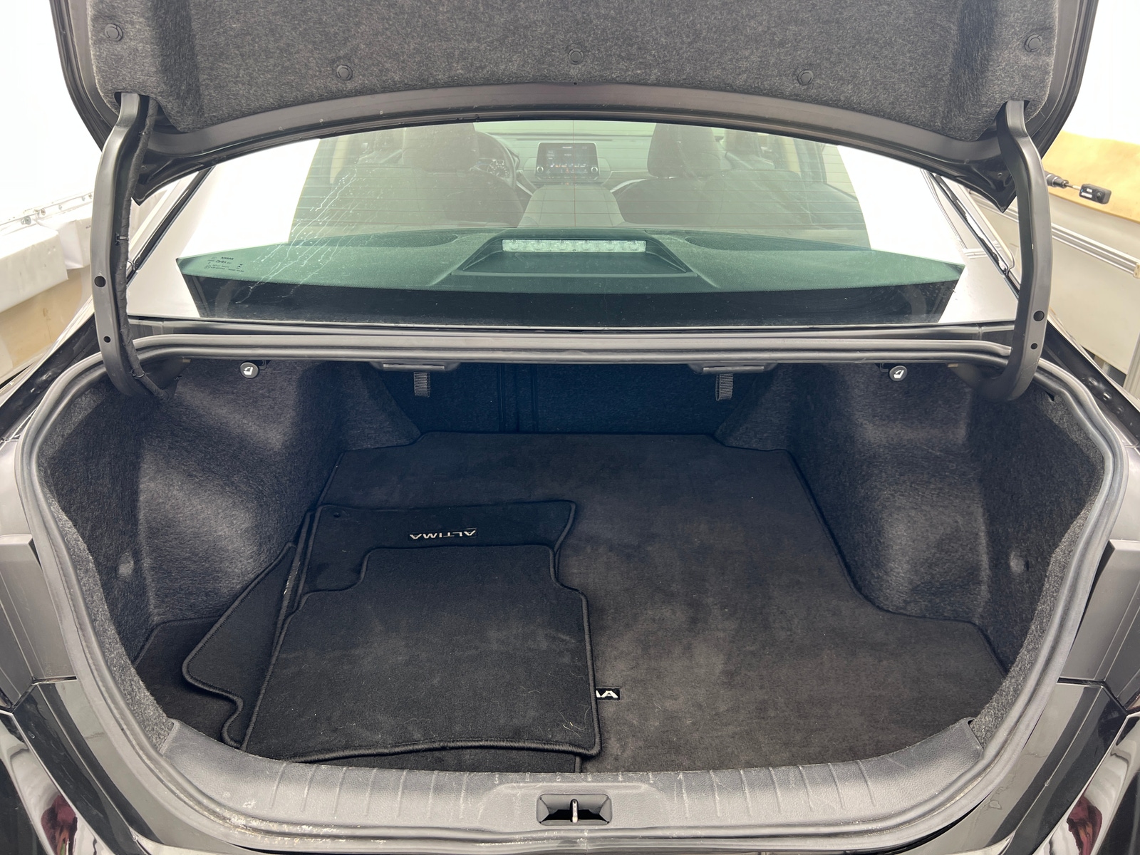 Thumbnail: 2025 Nissan Altima - 7