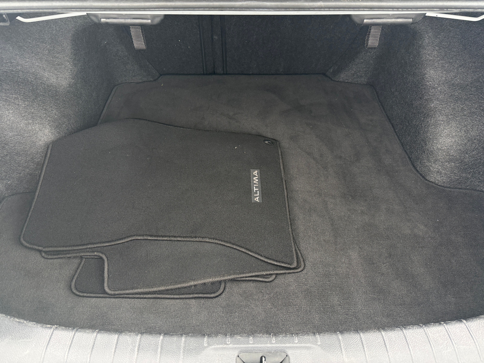 Thumbnail: 2025 Nissan Altima - 7