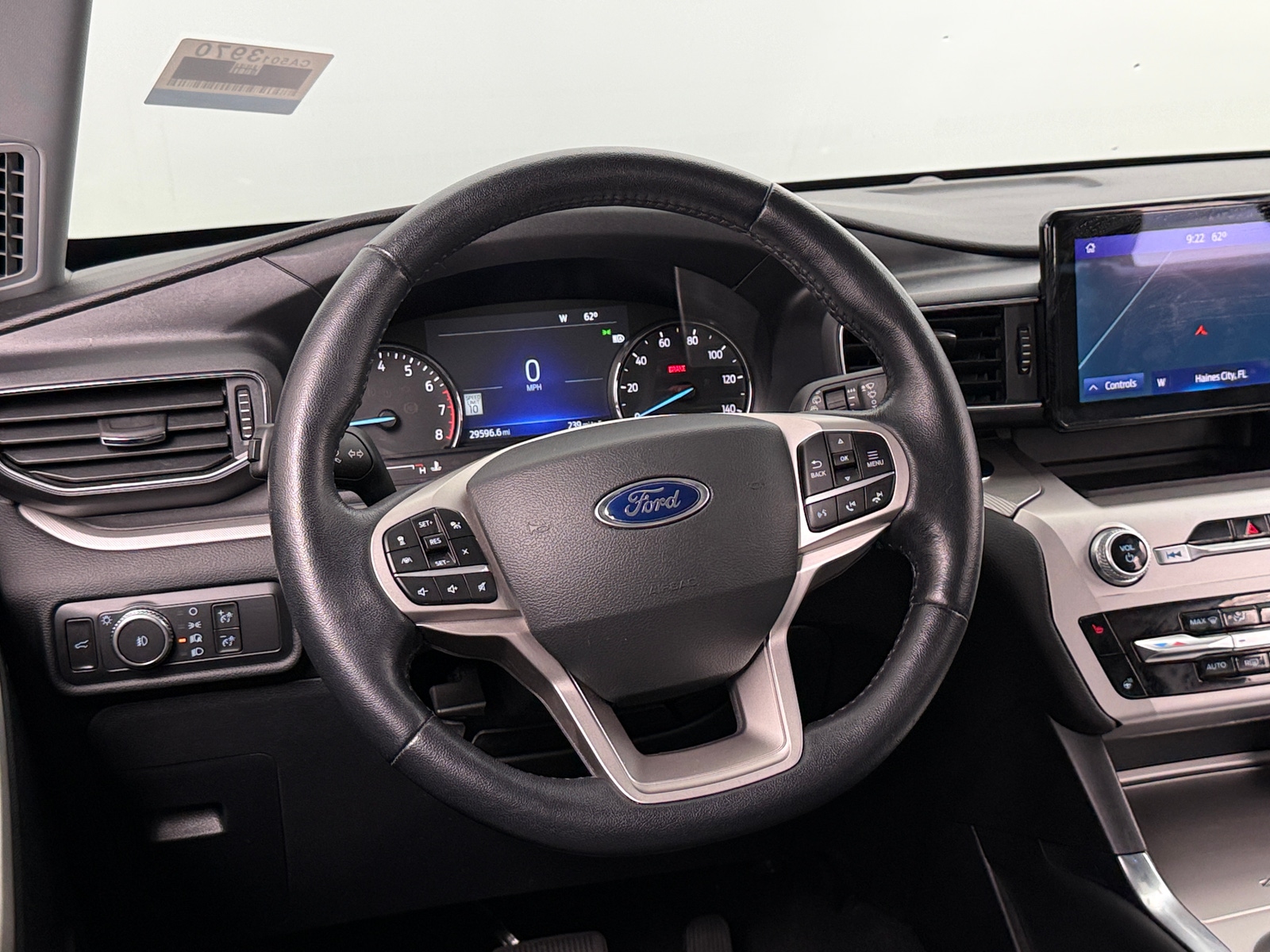 Thumbnail: 2022 Ford Explorer - 5