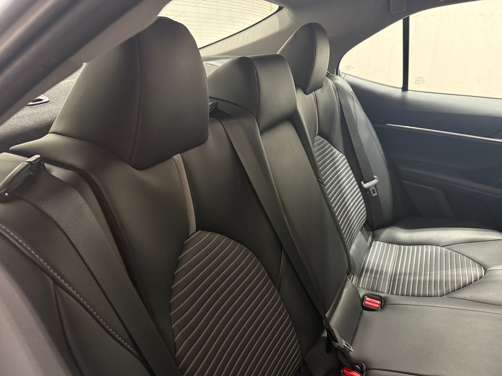 Thumbnail: 2023 Toyota Camry - 6