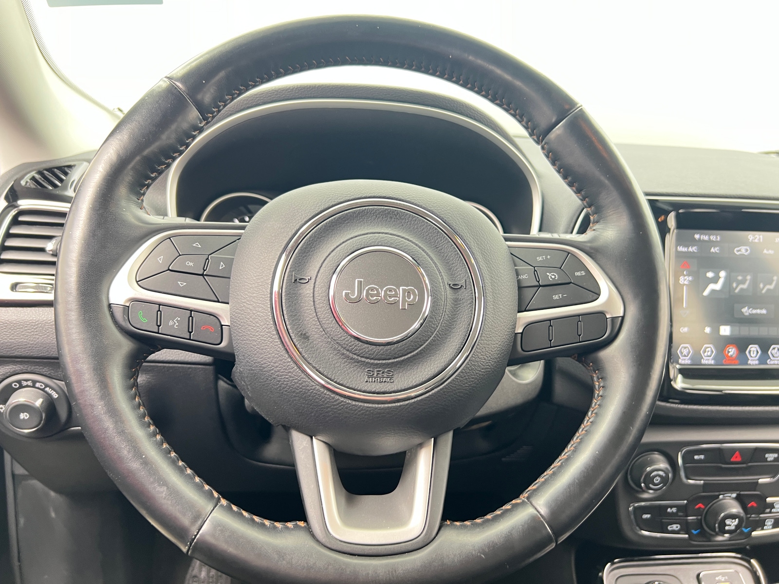 Thumbnail: 2019 Jeep Compass - 4