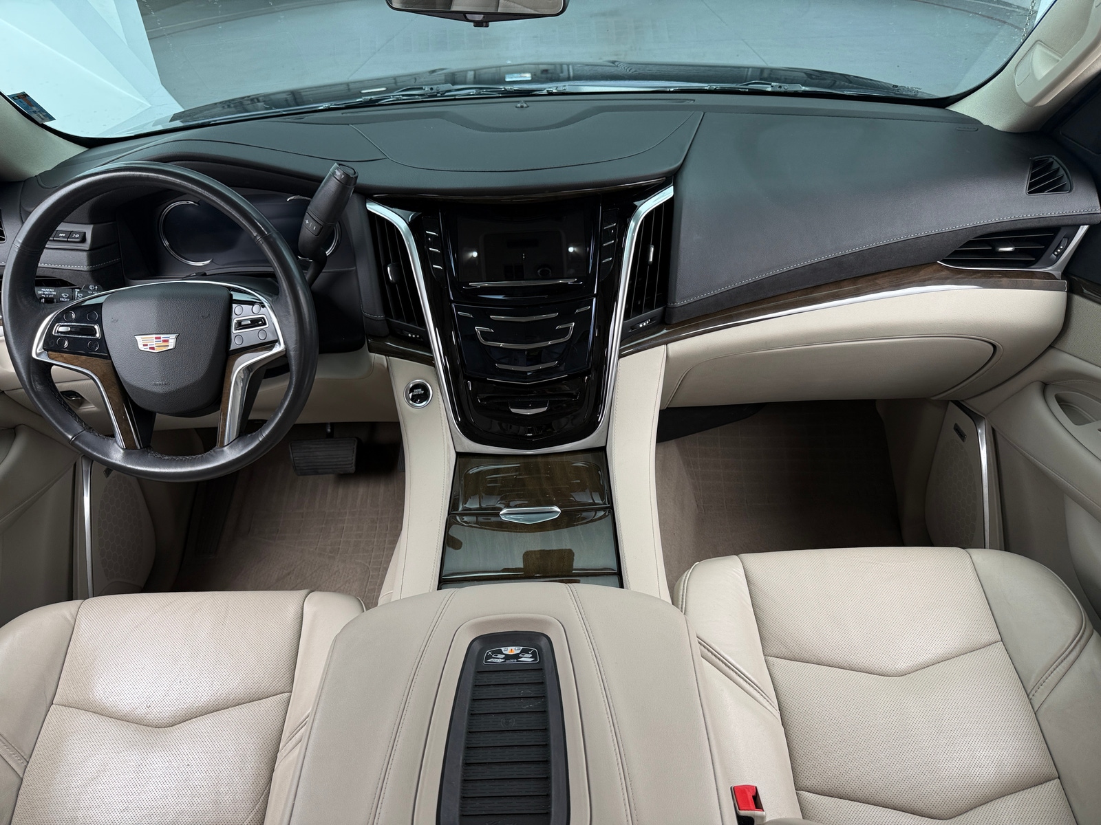 Thumbnail: 2020 Cadillac Escalade - 2