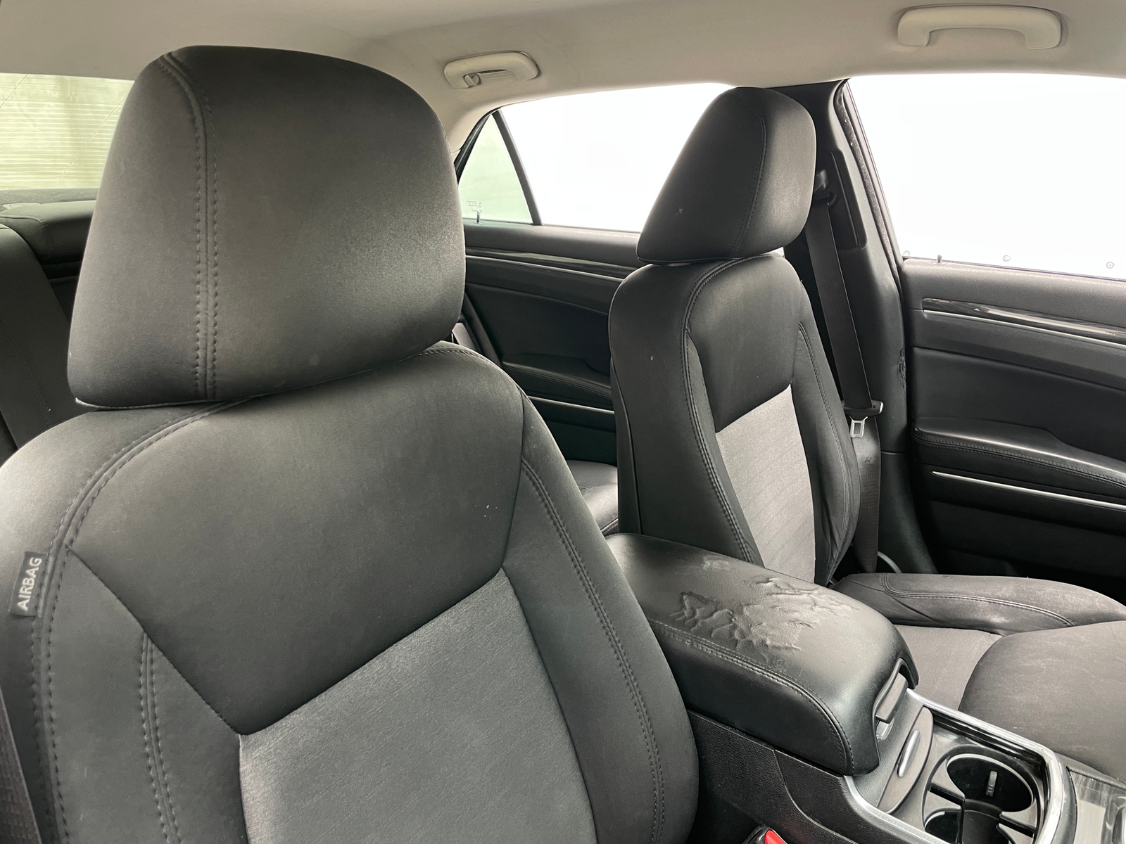 Thumbnail: 2019 Chrysler 300 - 2