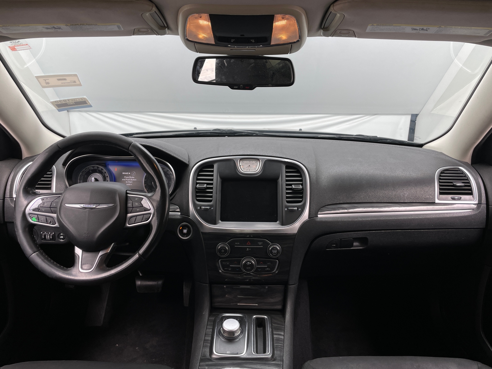 Thumbnail: 2019 Chrysler 300 - 3