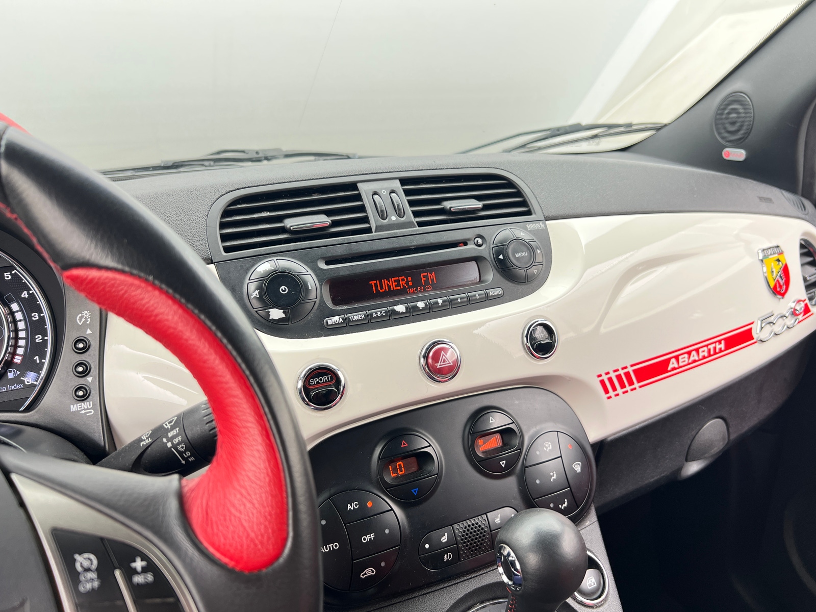 Thumbnail: 2015 Fiat 500 - 3