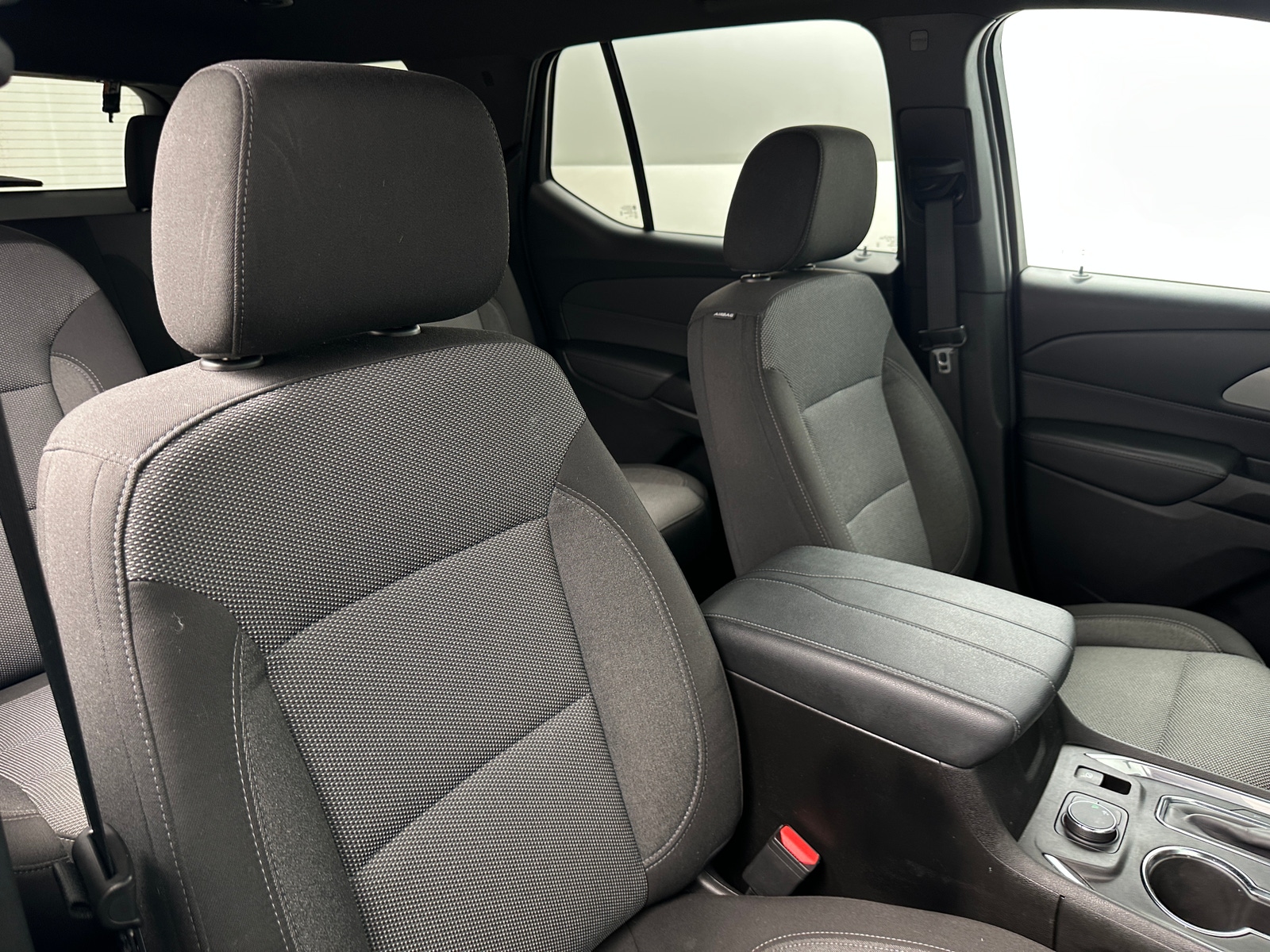 Thumbnail: 2023 Chevrolet Traverse - 2