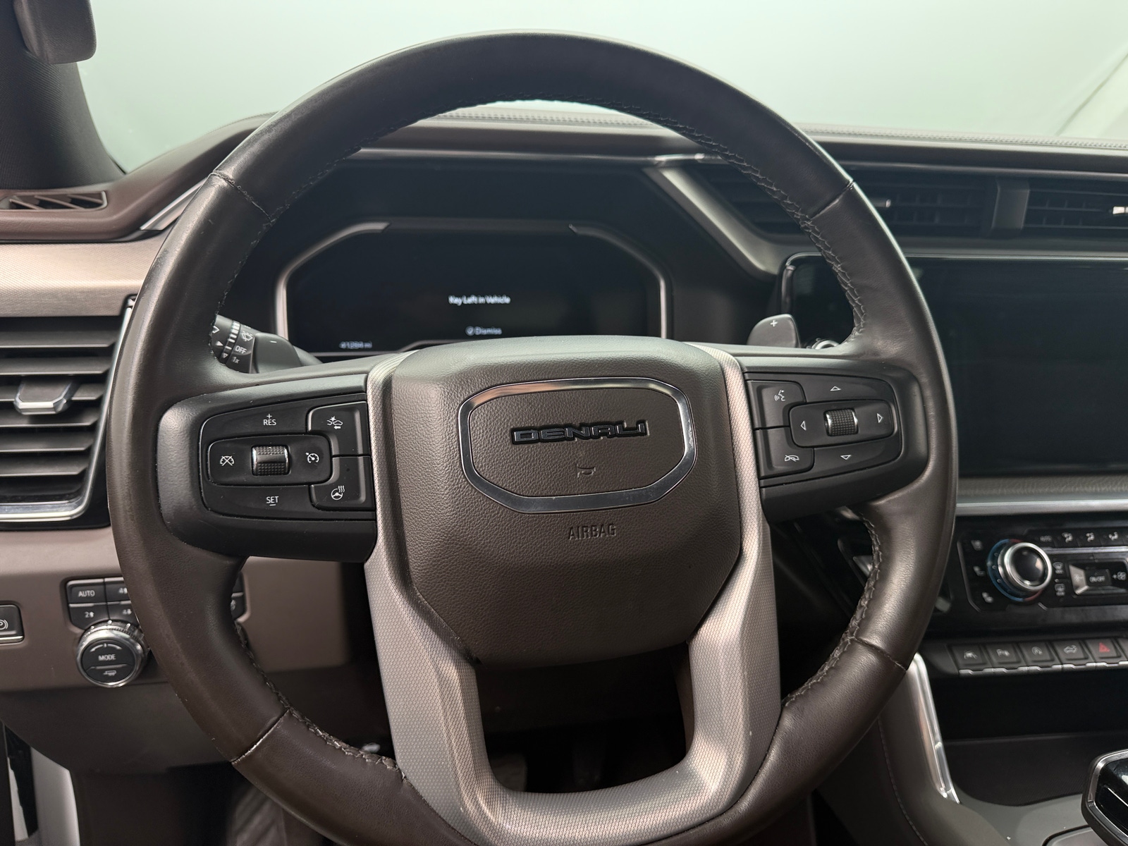 Thumbnail: 2023 GMC Sierra 1500 - 4