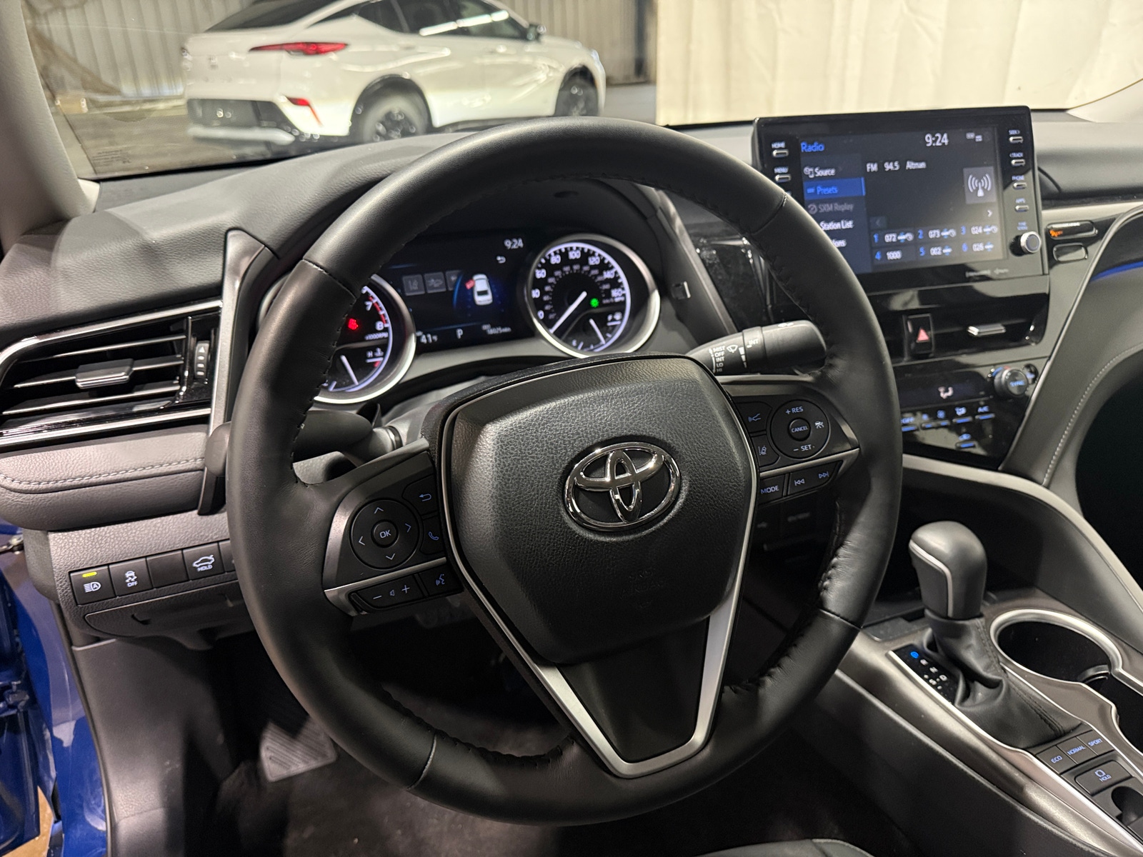 Thumbnail: 2024 Toyota Camry - 4