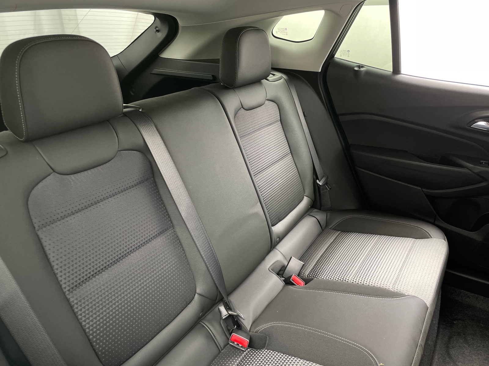 Thumbnail: 2025 Chevrolet Trax - 6