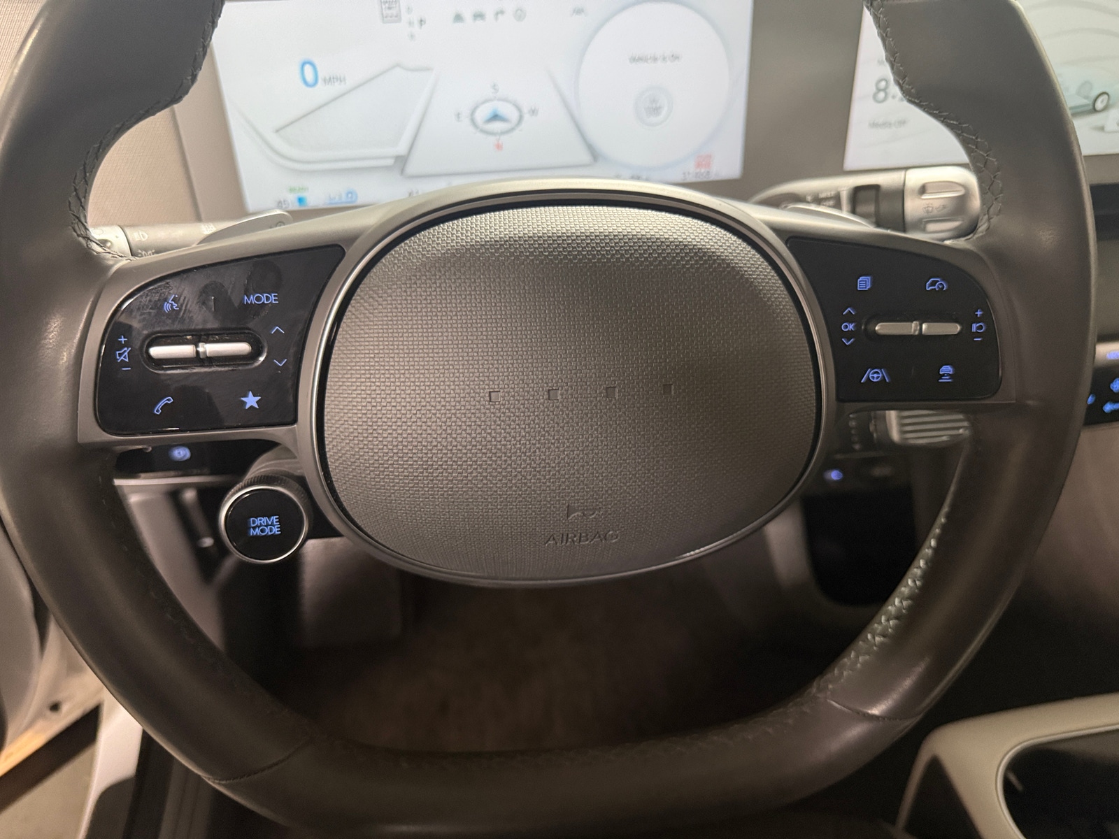 Thumbnail: 2022 Hyundai Ioniq 5 - 5