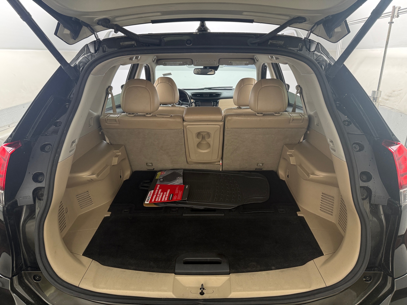 Thumbnail: 2017 Nissan Rogue - 6