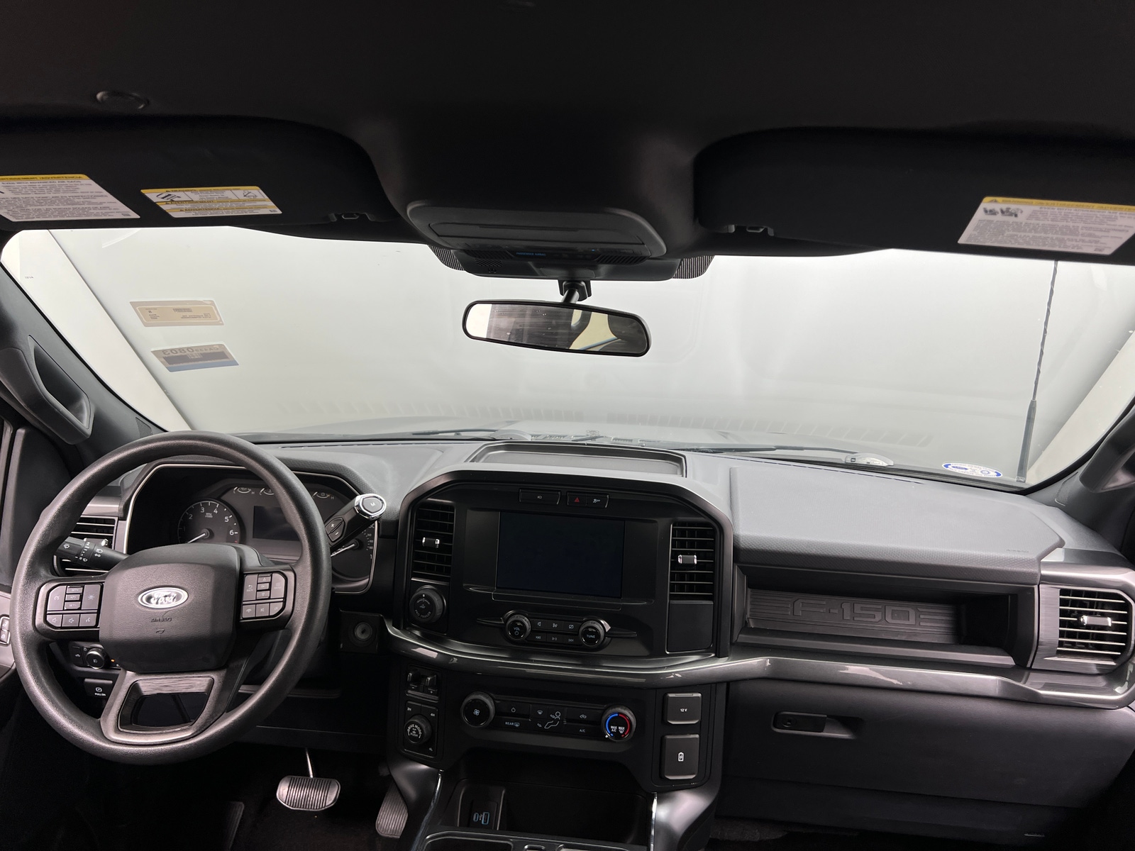 Thumbnail: 2022 Ford Econoline - 3