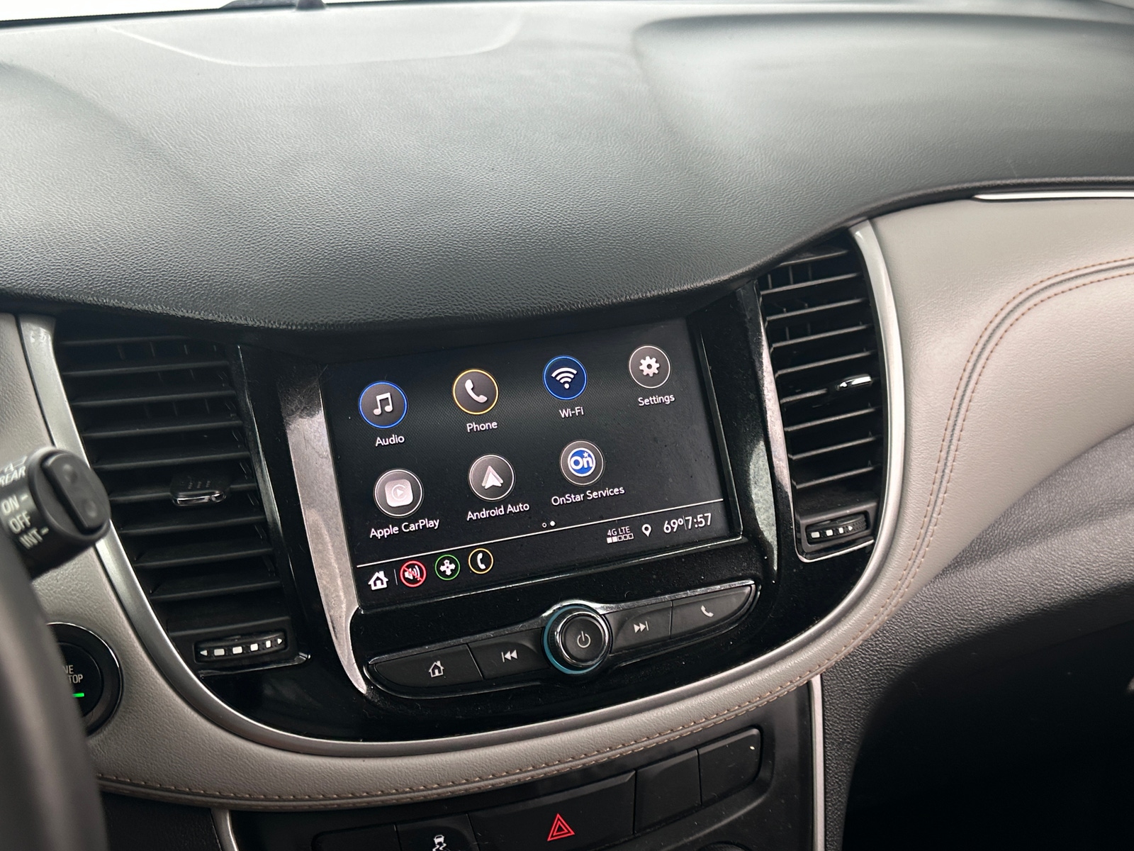 Thumbnail: 2021 Chevrolet Trax - 4