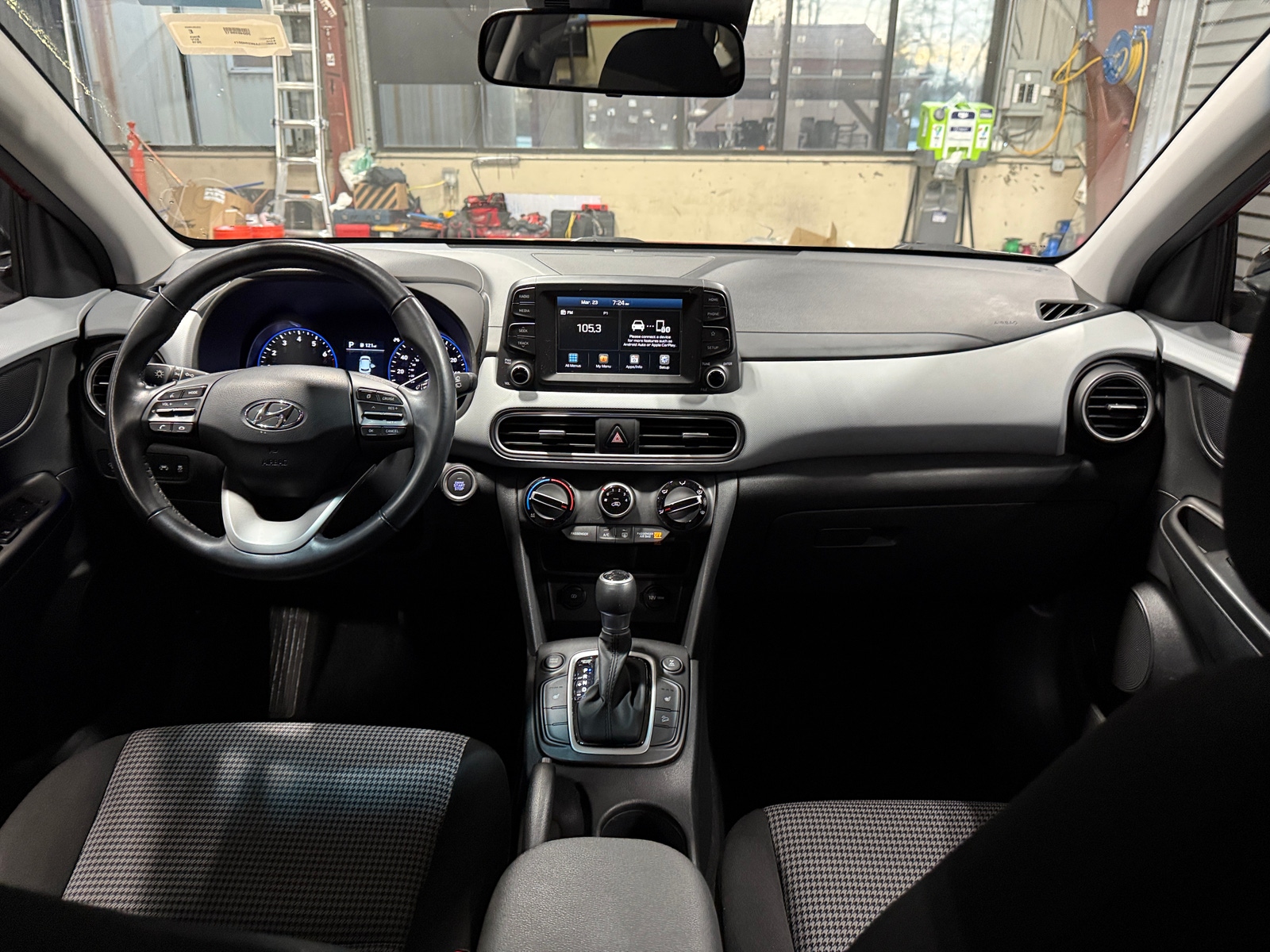 Thumbnail: 2019 Hyundai Kona - 3